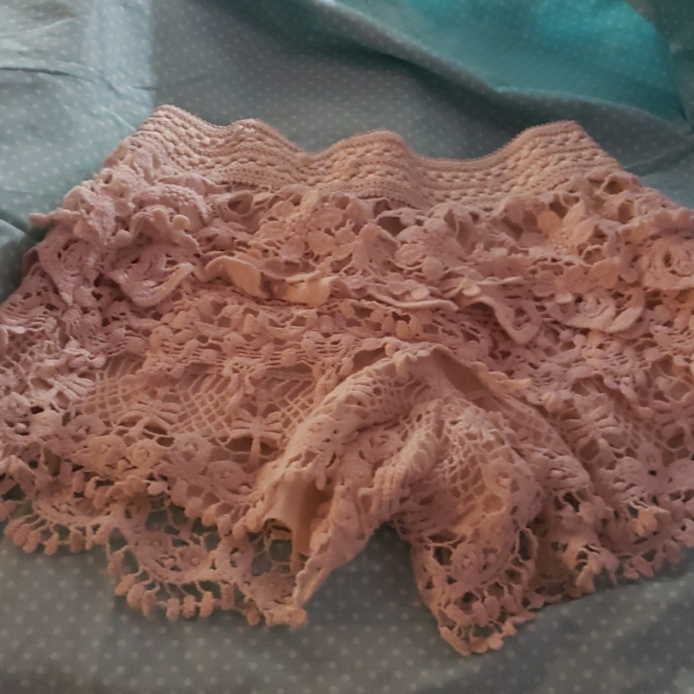 Junior xs lace shorts